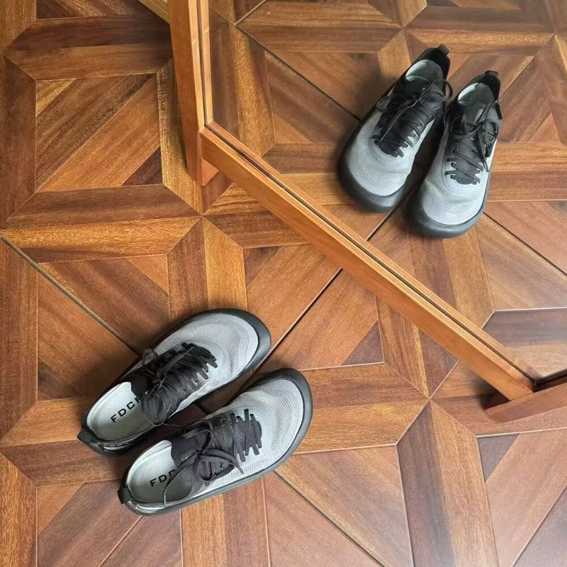 Weightlifting Shoes - Sepatu Angkat Berat Merek Klasik Sepatu