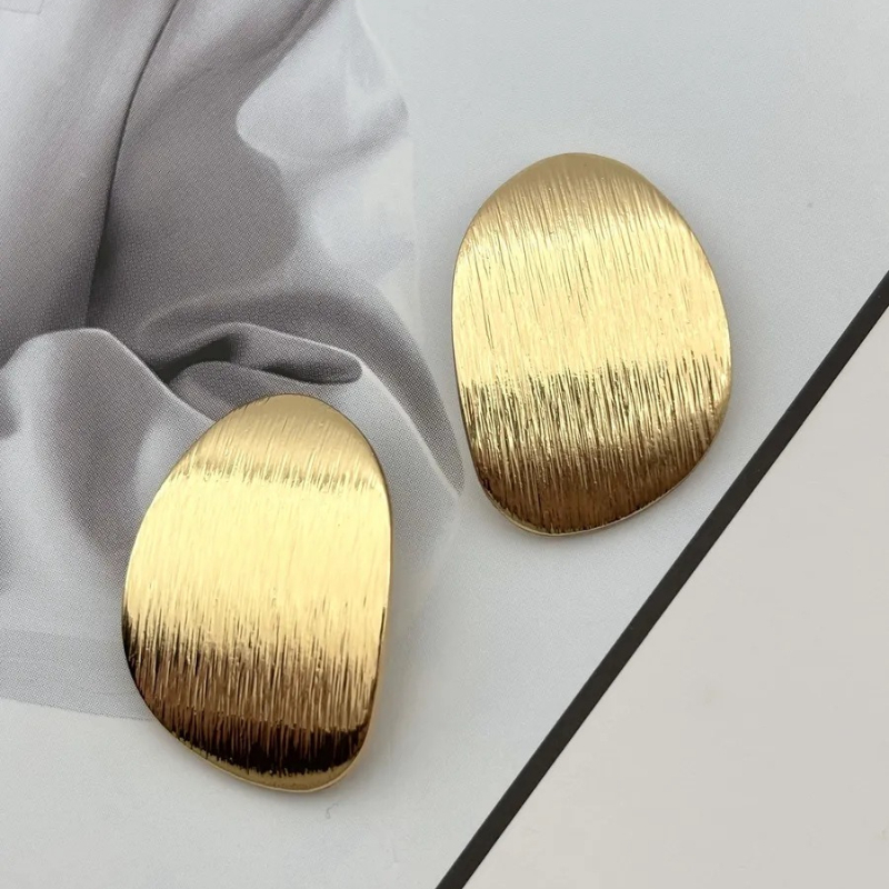 Anting Tusuk Kawat Logam Berga - Chalk Bag ulasan dan harga